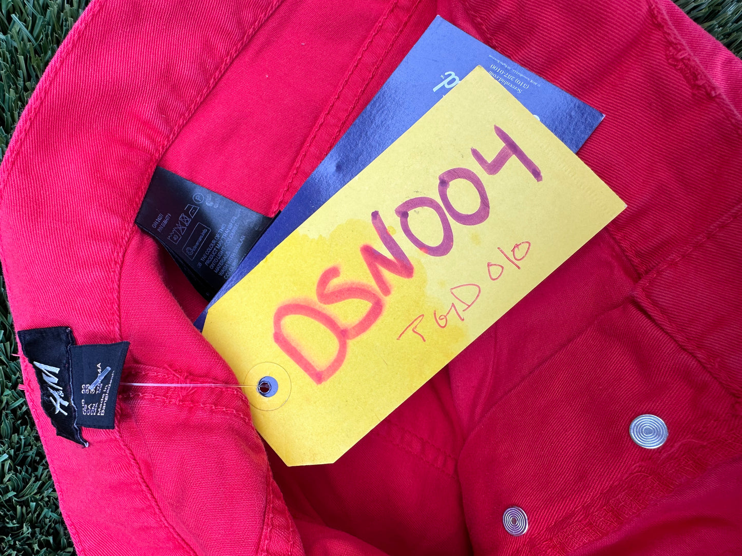 The Get Down: Shaolin H&M Red Denim Pants (33)