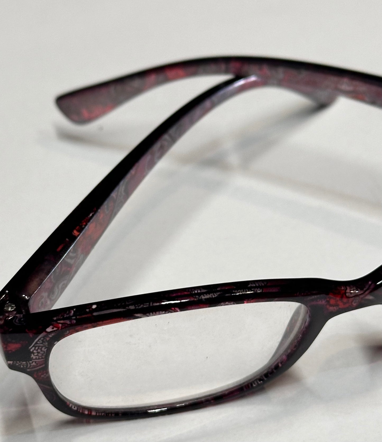 House: Dr. Marth Masters HERO Fashion Reading Eyeglasses