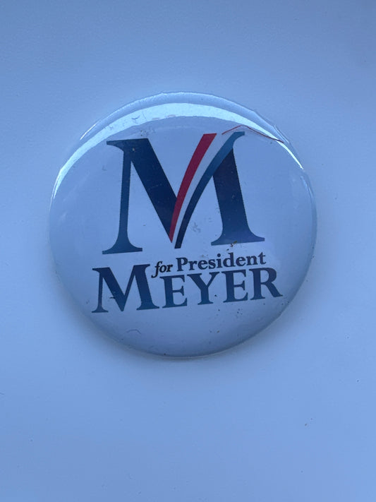 VEEP: Selina HERO medium Campaign Pin from Season 6