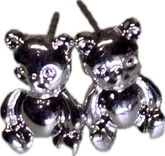 VEEP: Selina Meyer's HERO Designer Earrings