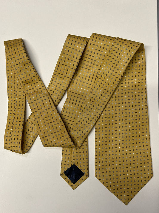 THE OFFICE: Kevin’s Production used Yellow Silk Necktie
