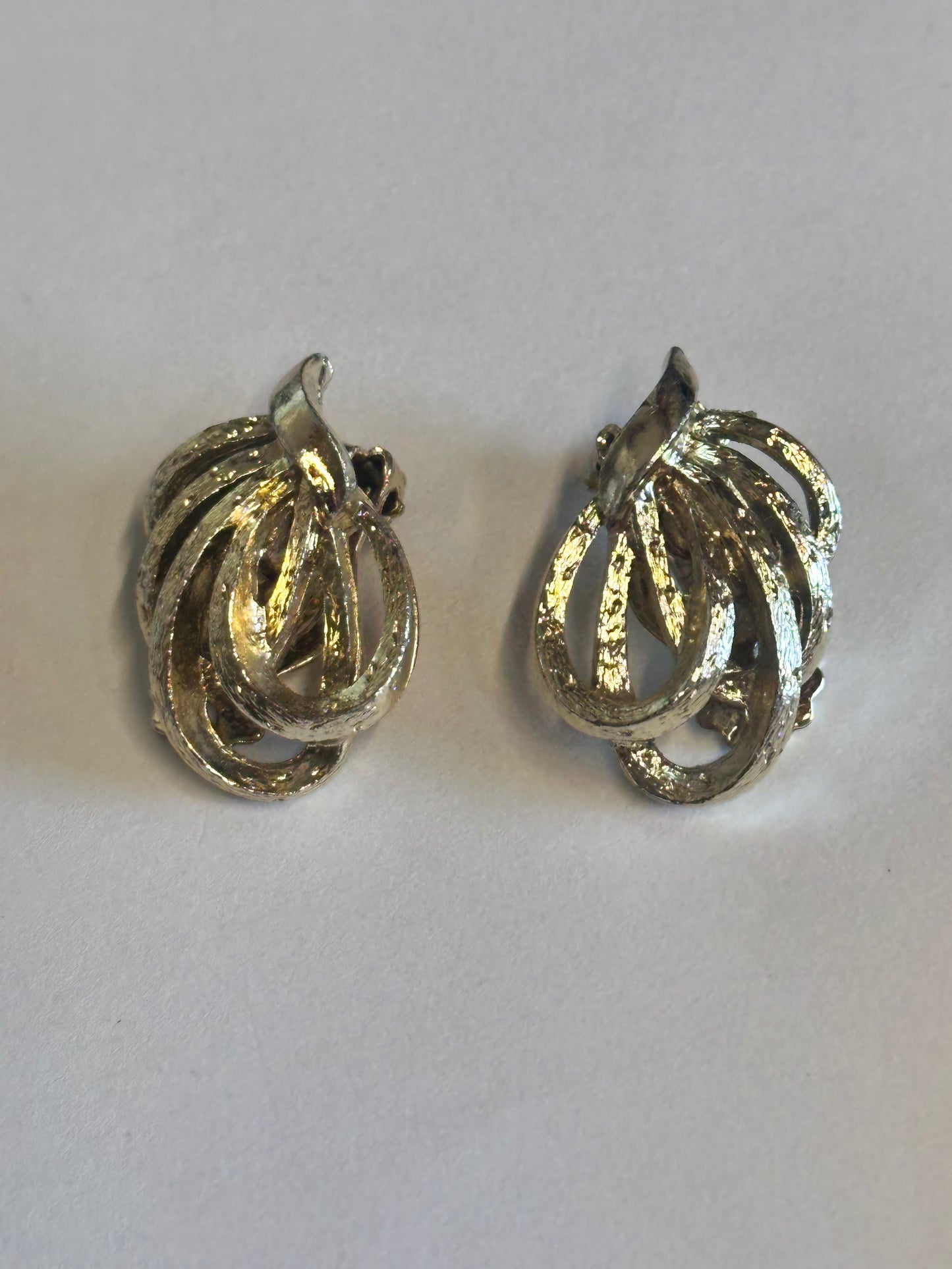 MAD MEN: Peggy Olson's Mid-Century Clip-on Earrings
