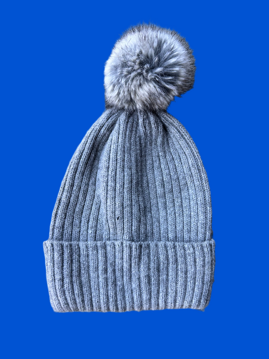 VEEP: Selina's Winter Hat