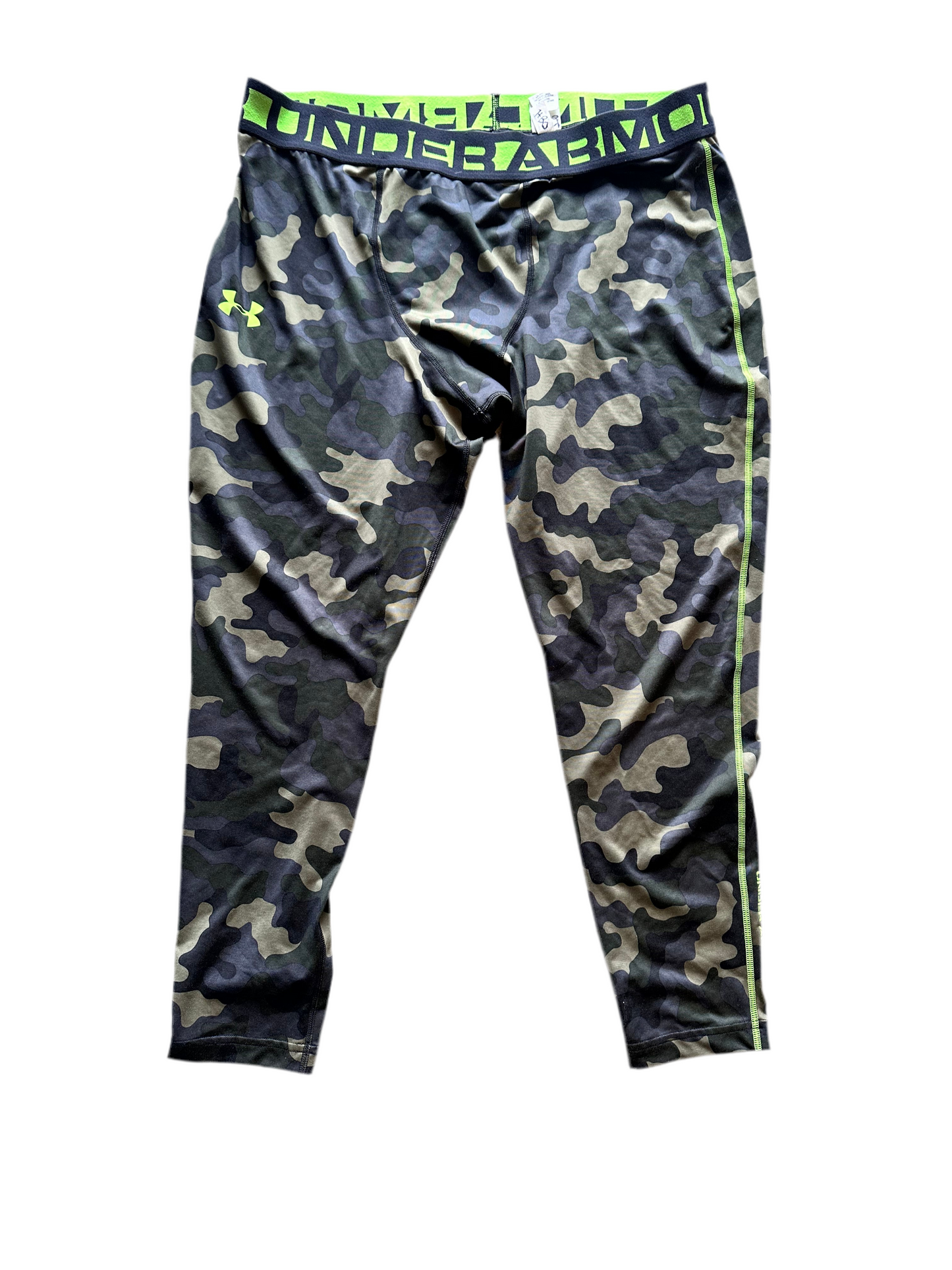 BALLERS: Spencer's UA Camo Athletic Compression Pants (XXL)