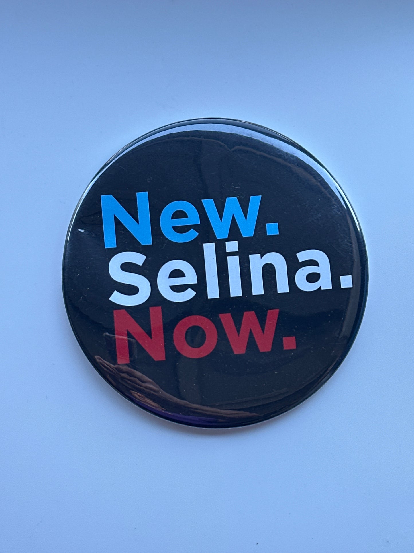 VEEP: Selina HERO medium Campaign Pin from Season 7