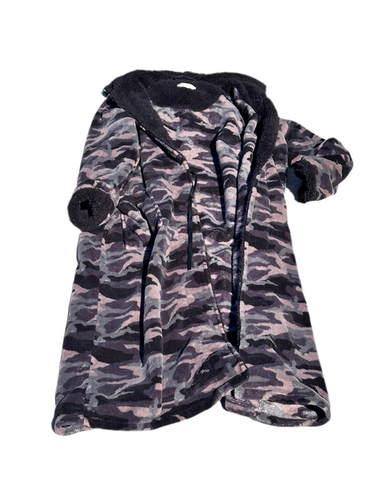 SHADES OF BLUE: Harlee Santos Production Used Nighttime comfy cotton Robe