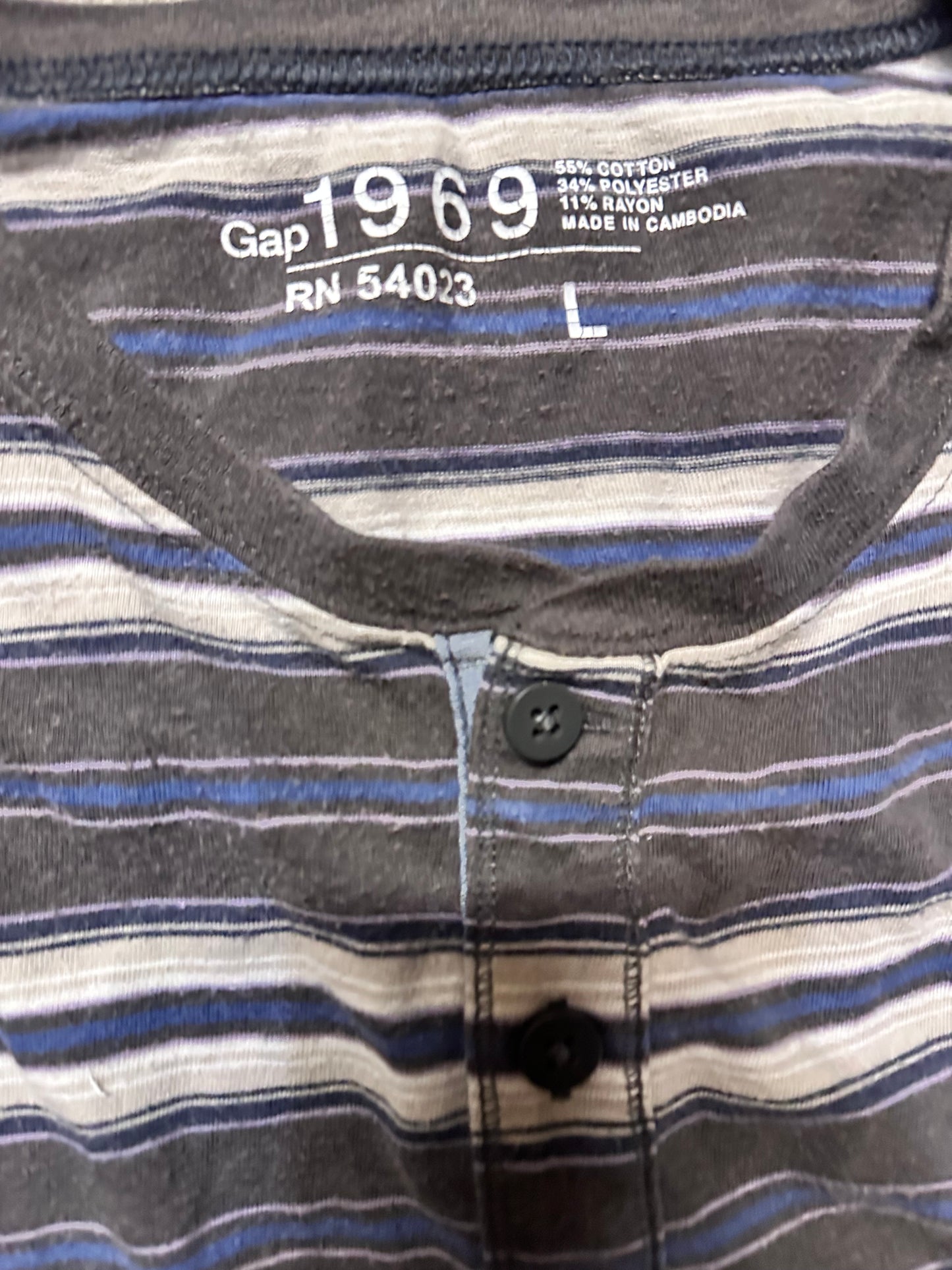 SILICON VALLEY: Erlich's GAP Shirt (L)