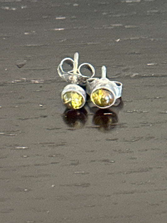 SILICON VALLEY: Monica's Screen Worn Earrings