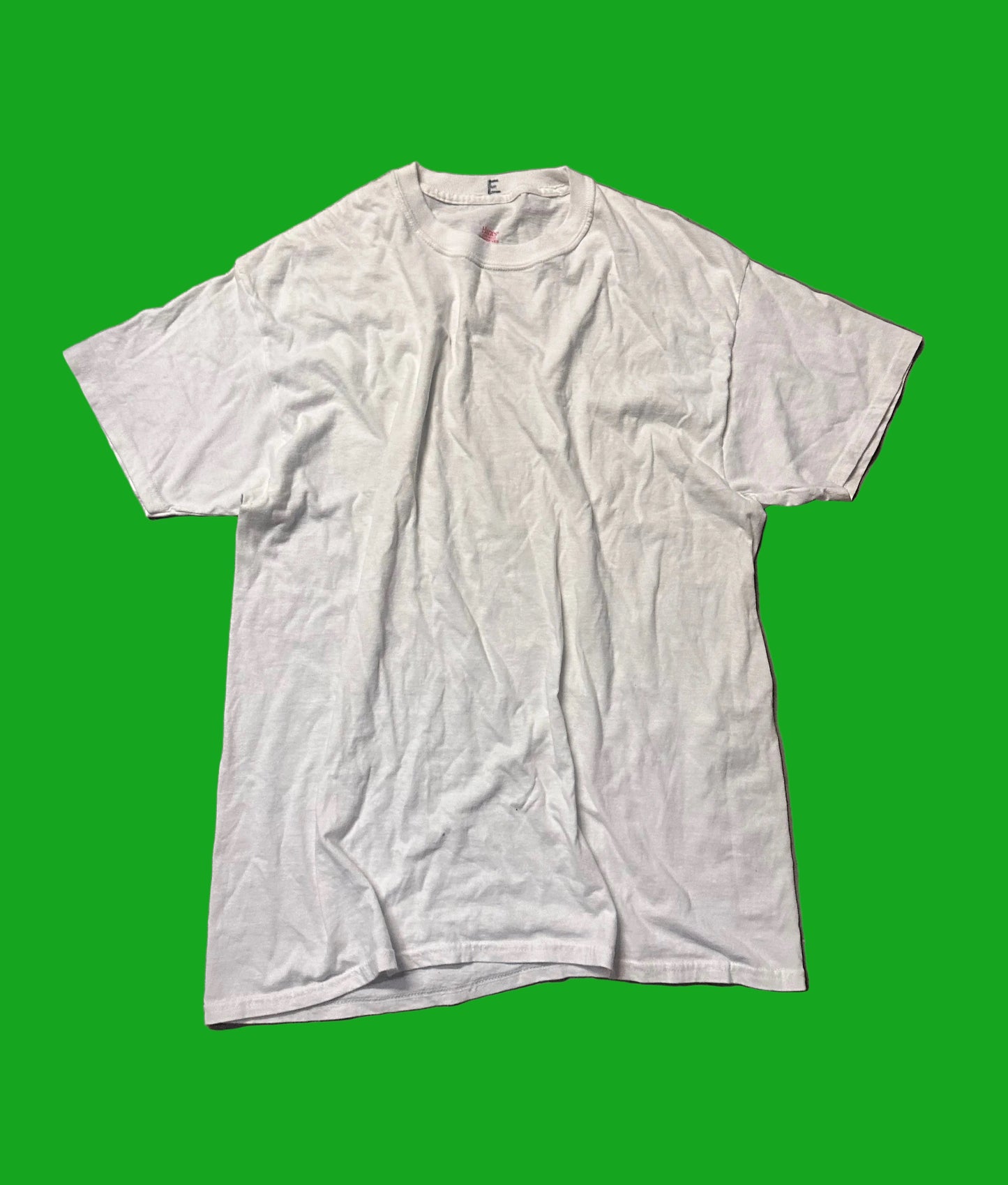 SILICON VALLEY: Erlich's HERO White Hanes T-Shirt (XL)
