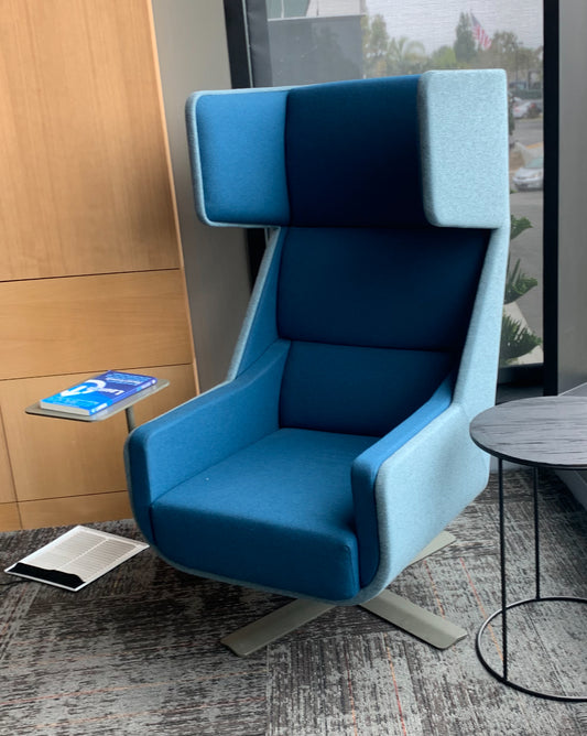 SILICON VALLEY: Richard's HERO CEO Office "Launch" Book
