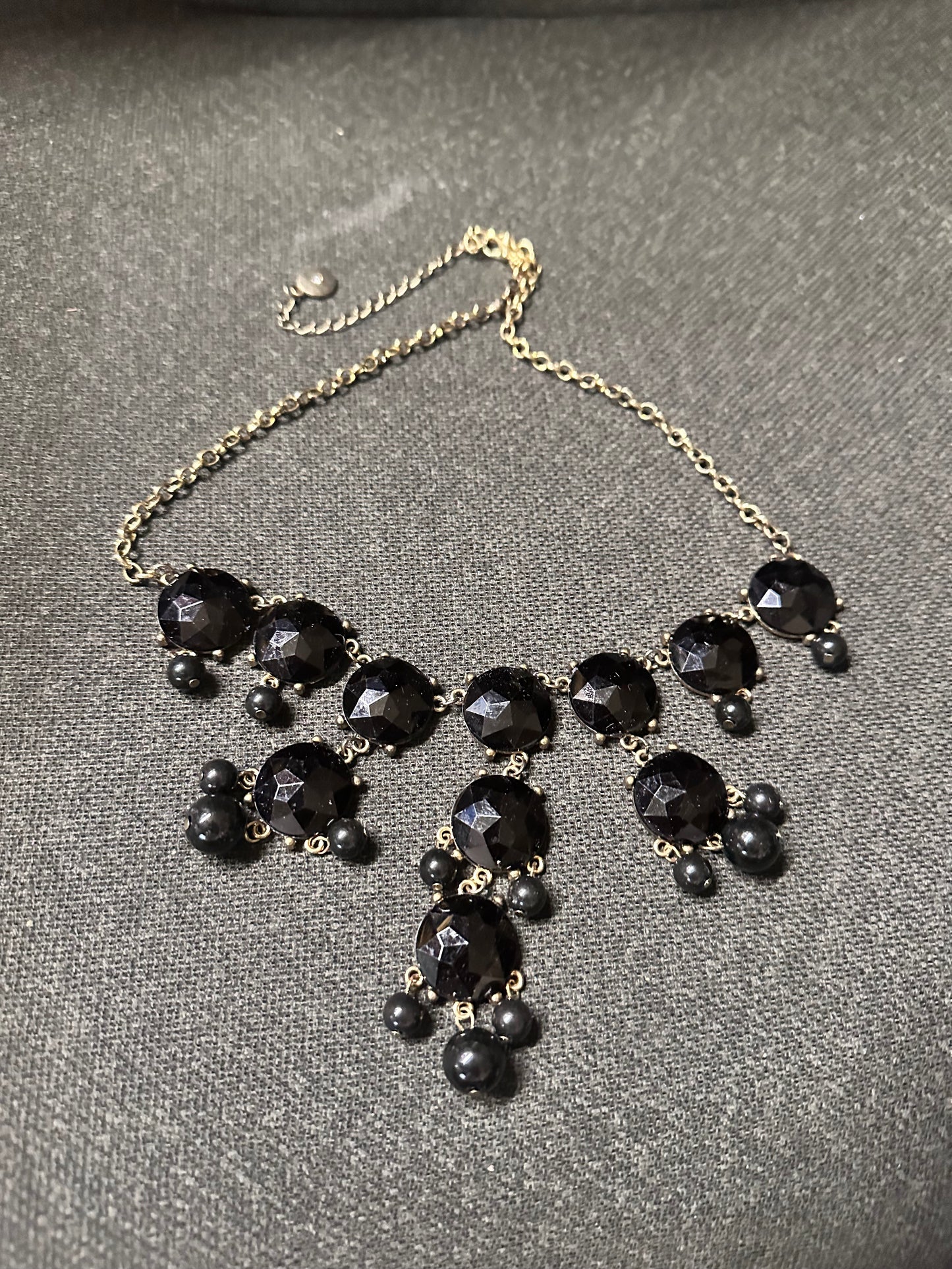 MAD MEN: Betty’s Vintage Necklace Collection