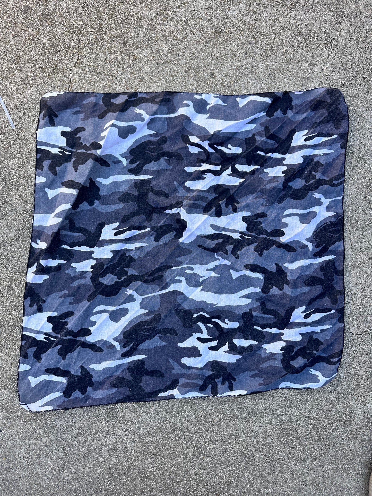 WRATH OF MAN: Carlos HERO Grey Camouflage Bandana