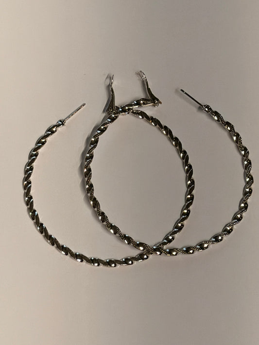 30 Rock: Jenna Silver Hoop Earrings