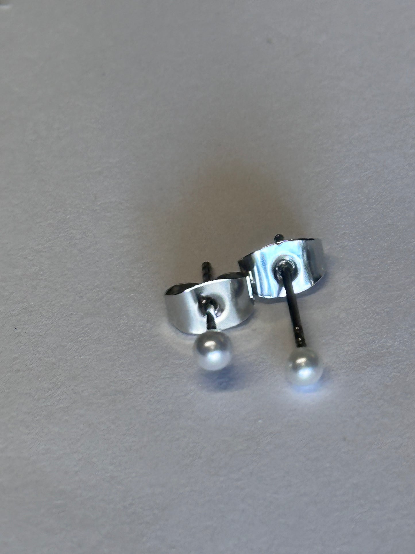 Betty Draper's Mid-Century Earrings