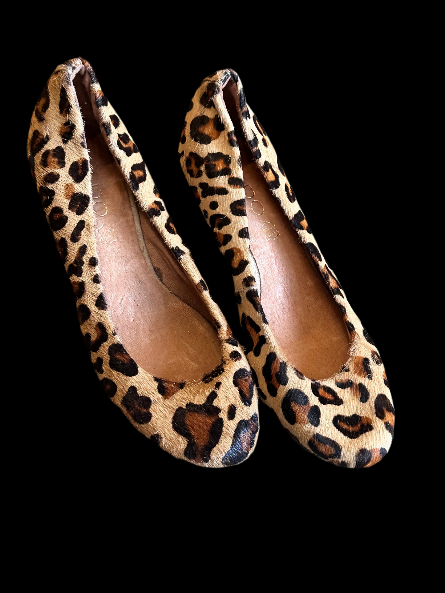 NEW GIRL: Jessica Day's HERO Footwear (7/8)