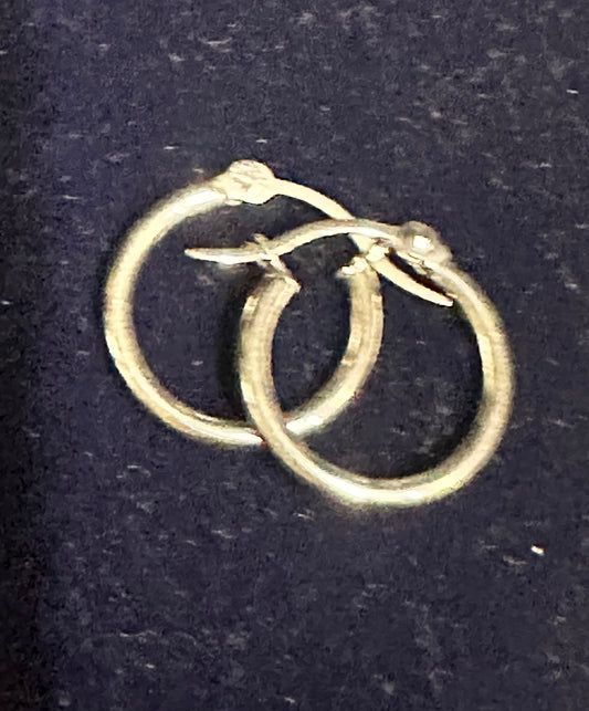 PARKS AND RECREATION: Leslie Knope HERO Earrings