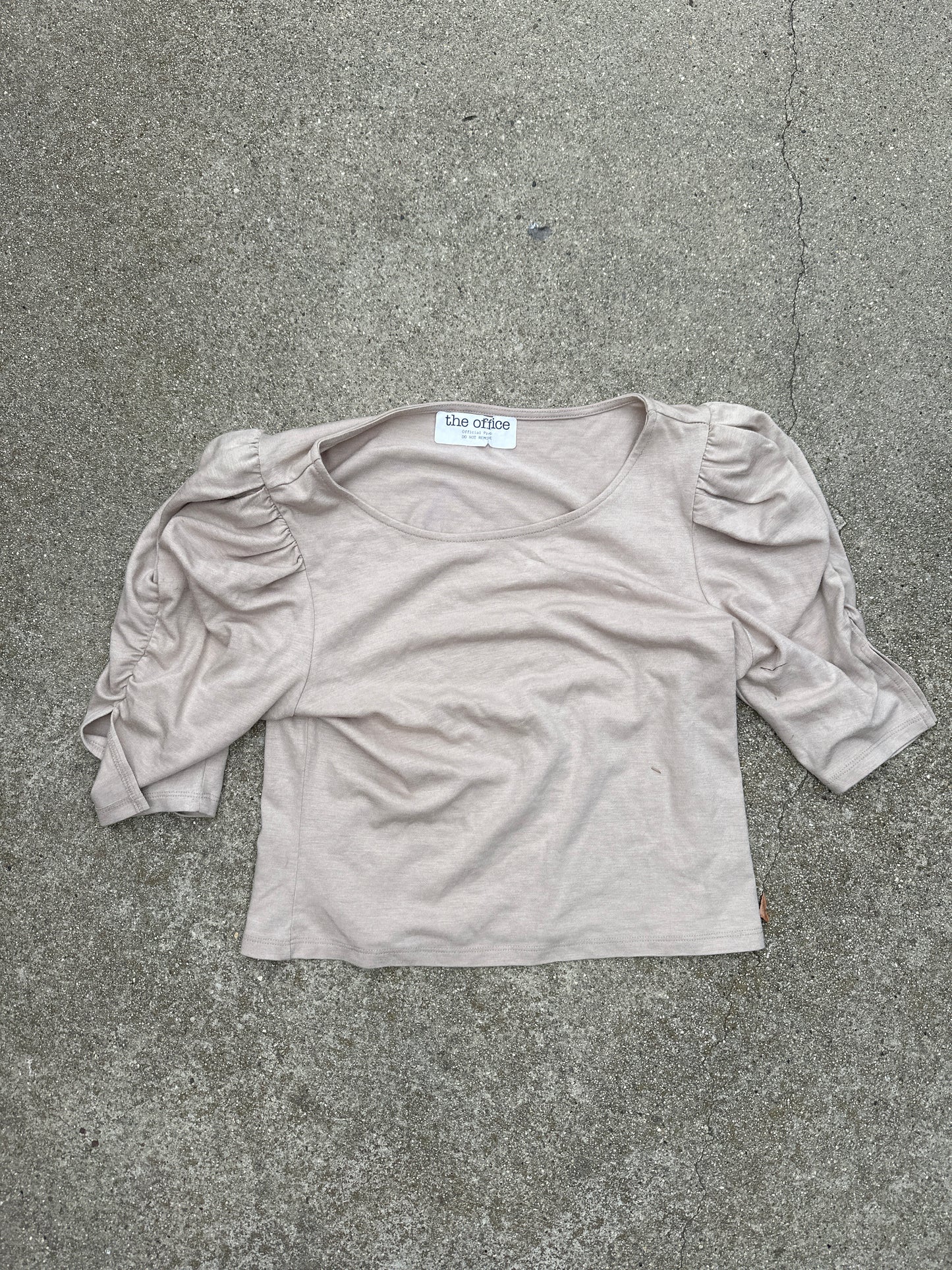 THE OFFICE: Kelly's Shirt (M)