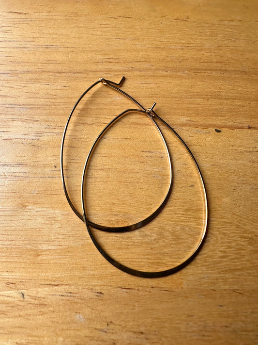 30 Rock: Jenna’s Long Hoop Earrings