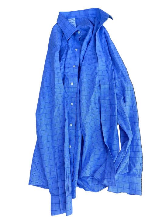 VEEP: Dan's Episode used BROOKS BROTHERS Button Down