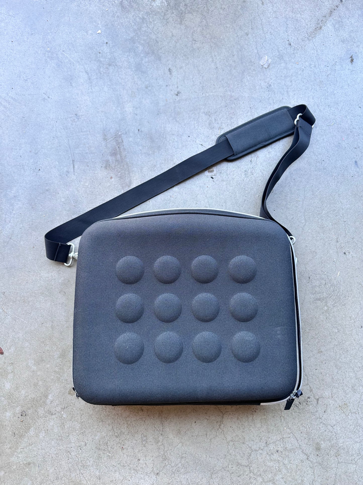 SILICON VALLEY: Richard’s IKEA Laptop Bag