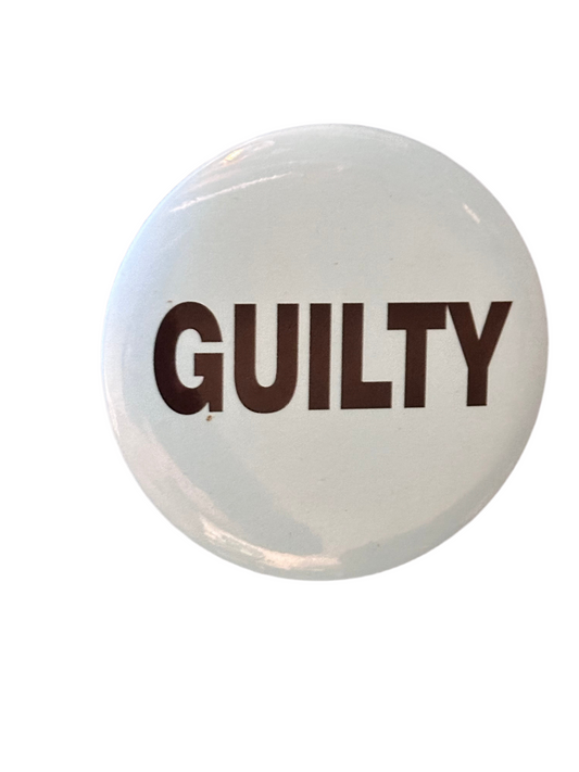 American Crime Story : EXCLUSIVE O.J. Simpson "Guilty!" Button
