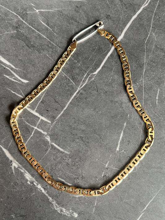 BALLERS: Spencer Strassmore’s (Dwayne Johnson) HERO Gold Chain Necklace