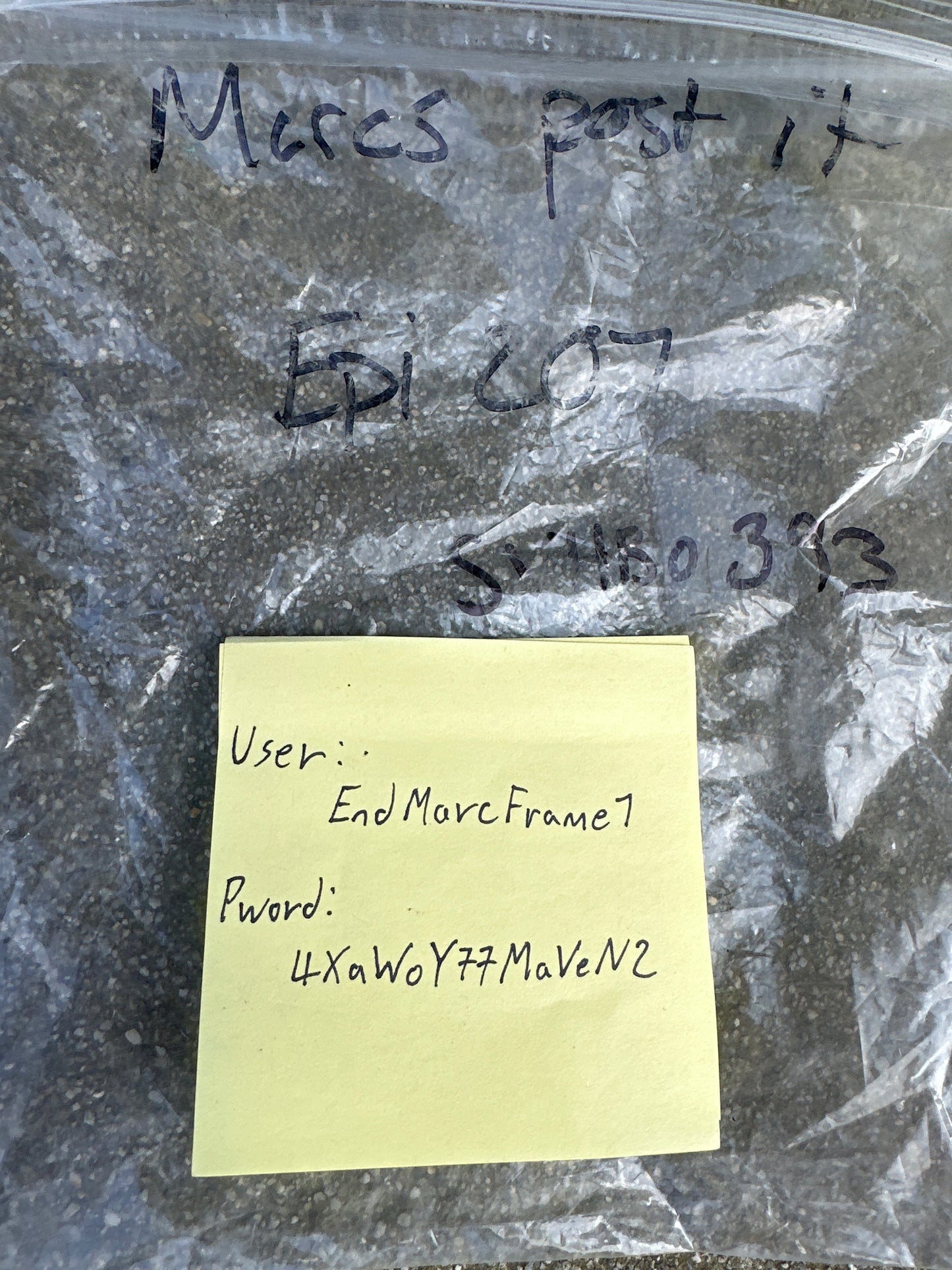 SILICON VALLEY: Episode 207 - Endframe's HERO CEO Username & Password Post-It