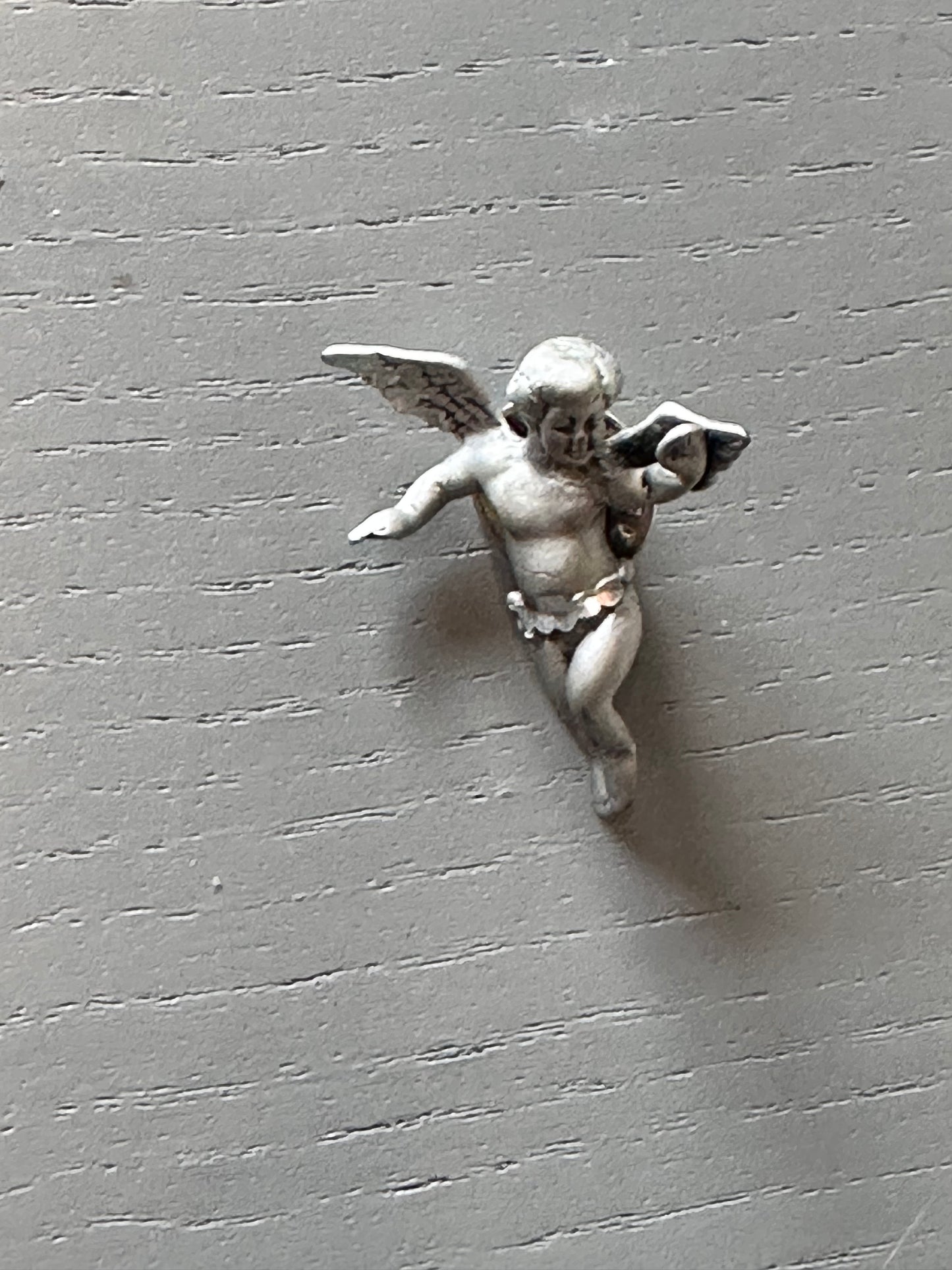 PARKS AND RECREATION: Leslie Knope HERO Cupid Brooch pin