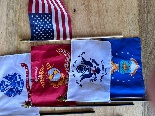 MAD MEN: Don Draper’s Armed forces & USA small flag set