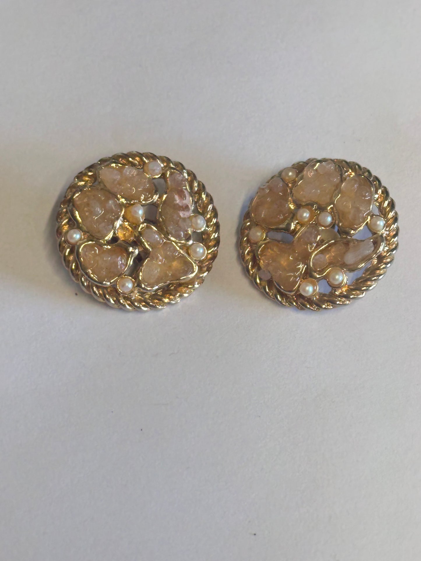 MAD MEN: Peggy Olson's Mid-Century Clip-on Earrings