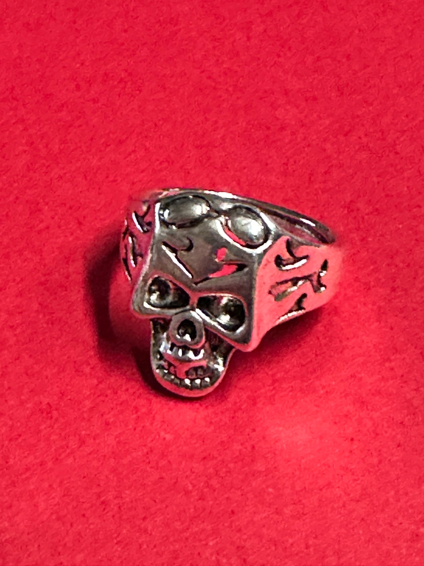 SONS OF ANARCHY : Gemma’s Reaper Ring