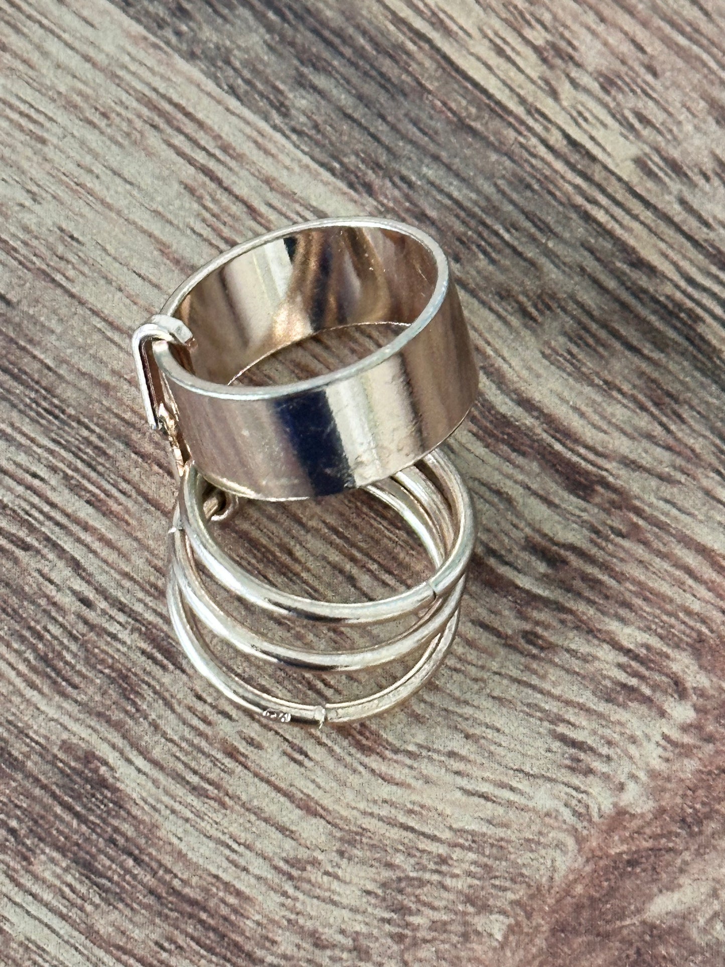 HOUSE: Dr Cuddy HERO Gold Stack Finger Ring