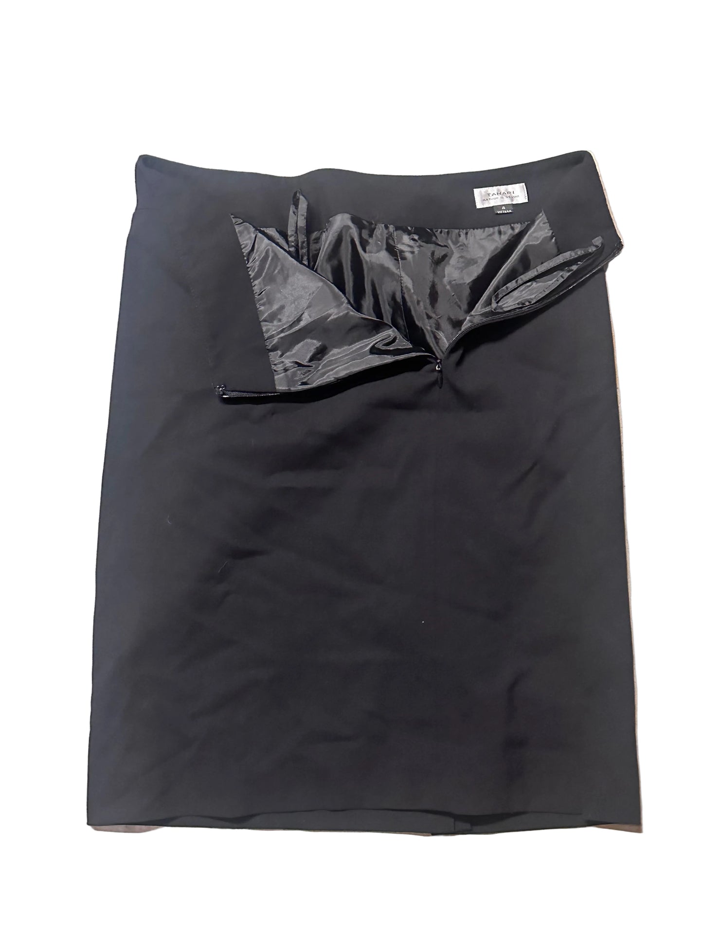 VEEP: Selina's Episode Worn TAHARI Black Skirt (4)
