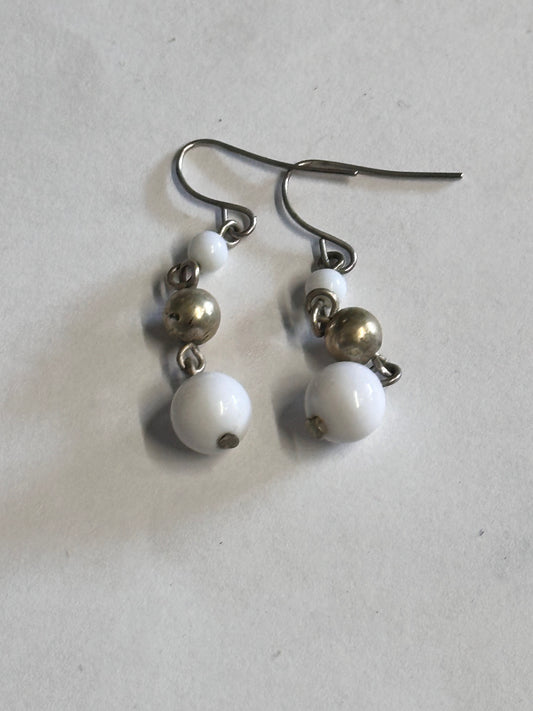 MAD MEN: Joan‘s Mid Century Earrings