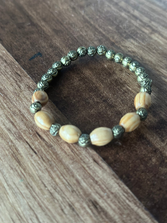 Mad Men: Joan's Mid-Century Bracelet