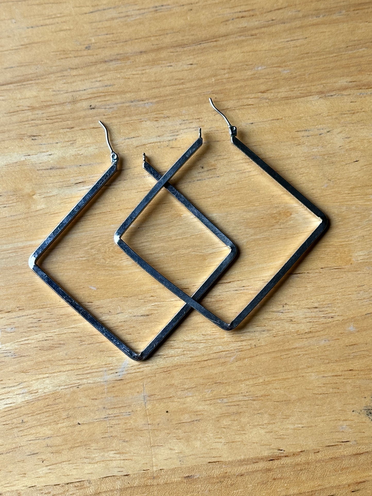 MAD MEN: Joan Harris' Vintage Earrings