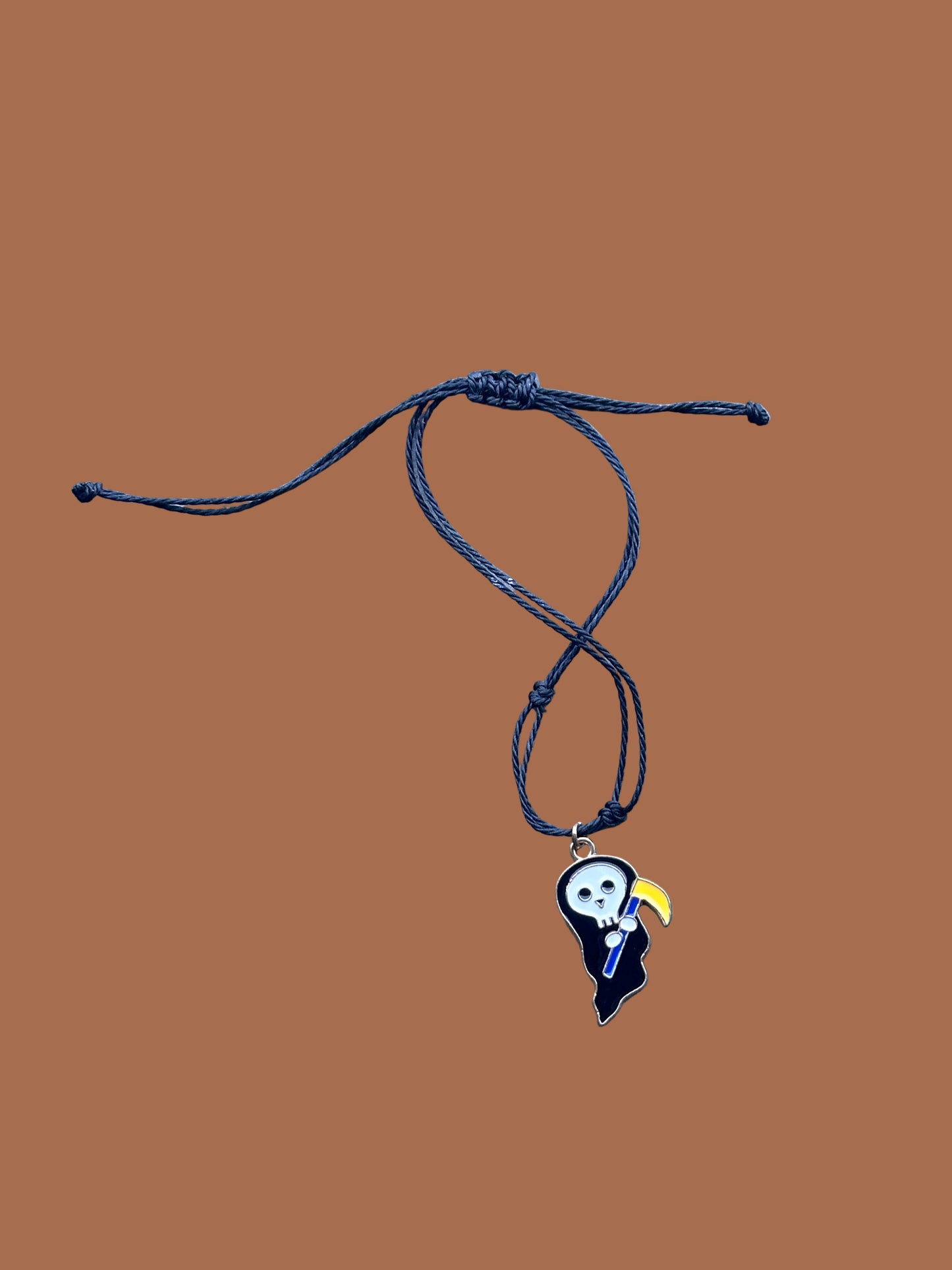 30 Rock: Cerie's Halloween Bracelet