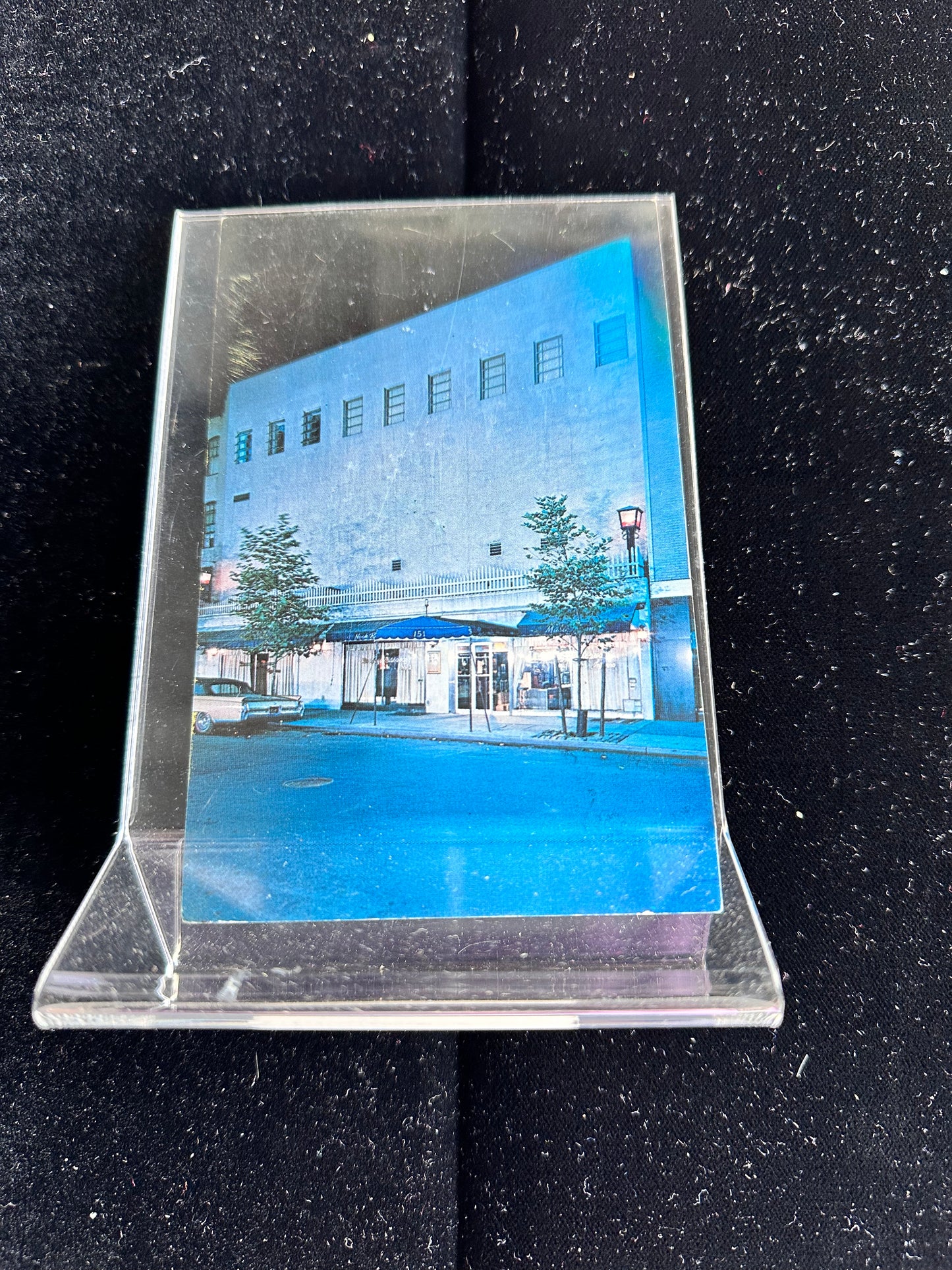 HOLLYWOOD PICTURES™: Lee Majors Signed Framed Postcard