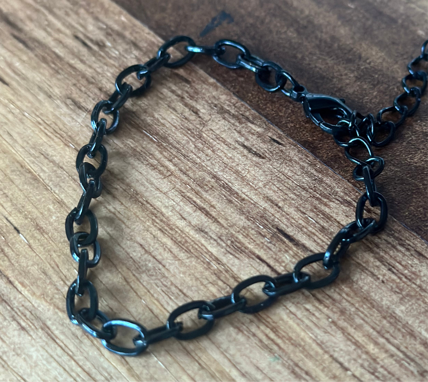 THE GENTLEMEN: Raymond’s Chainlink Bracelet
