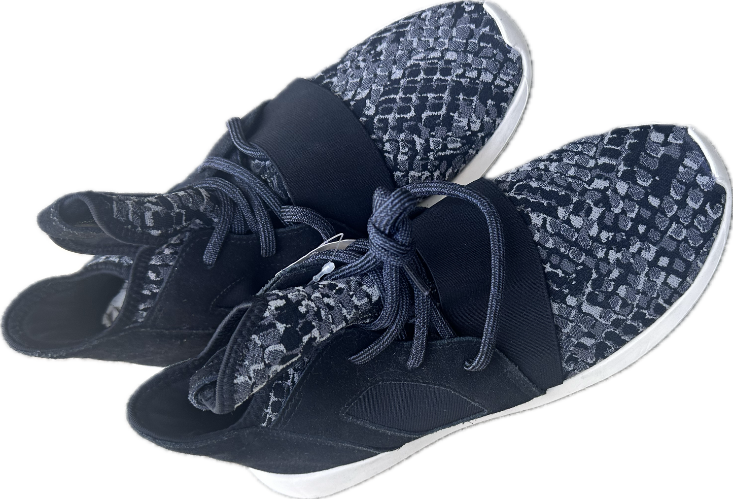 NEW GIRL: Jessica Day's HERO Footwear (7/8)