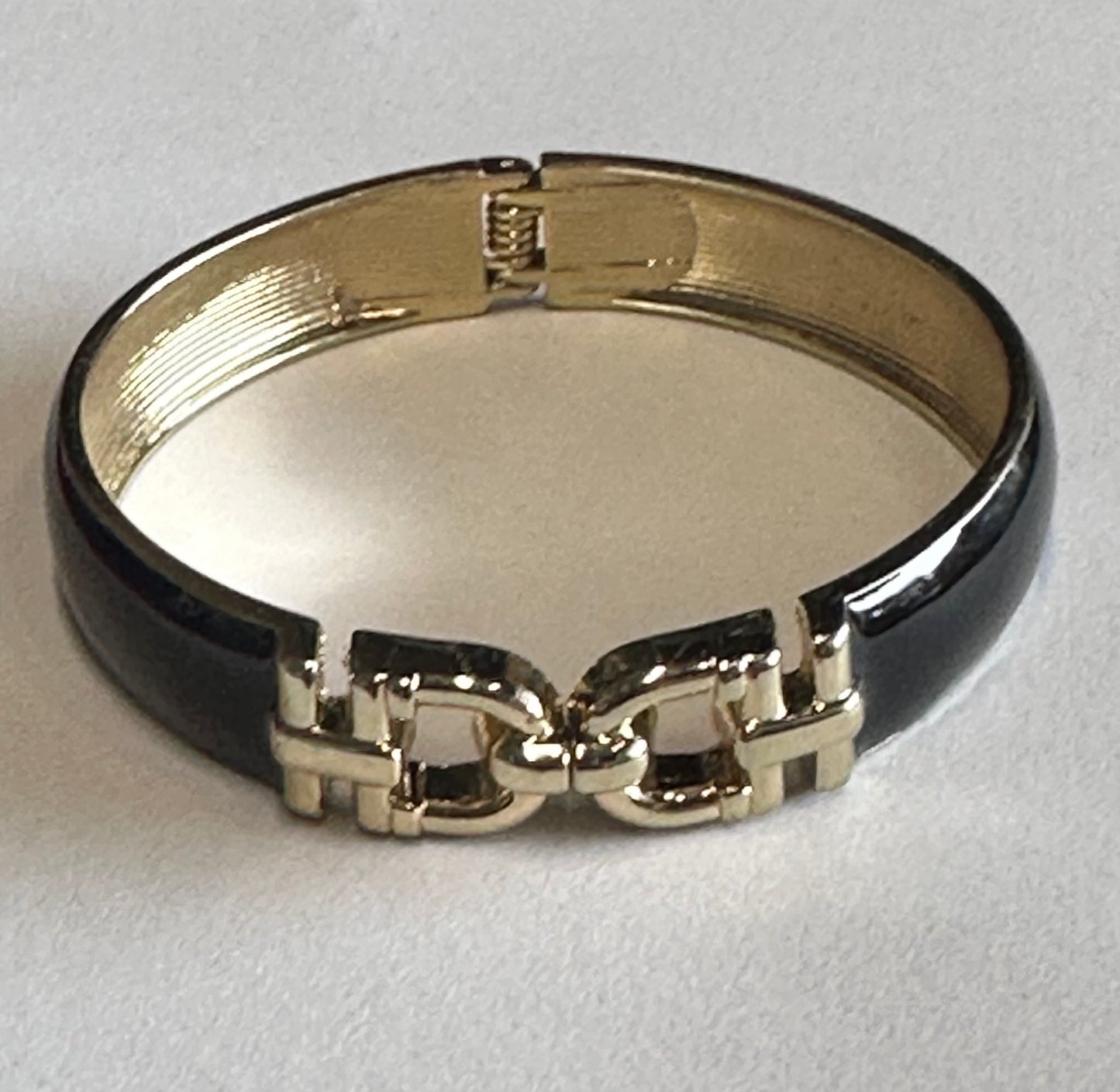 MAD MEN: Betty Draper's Mid-Century Bracelet Collection
