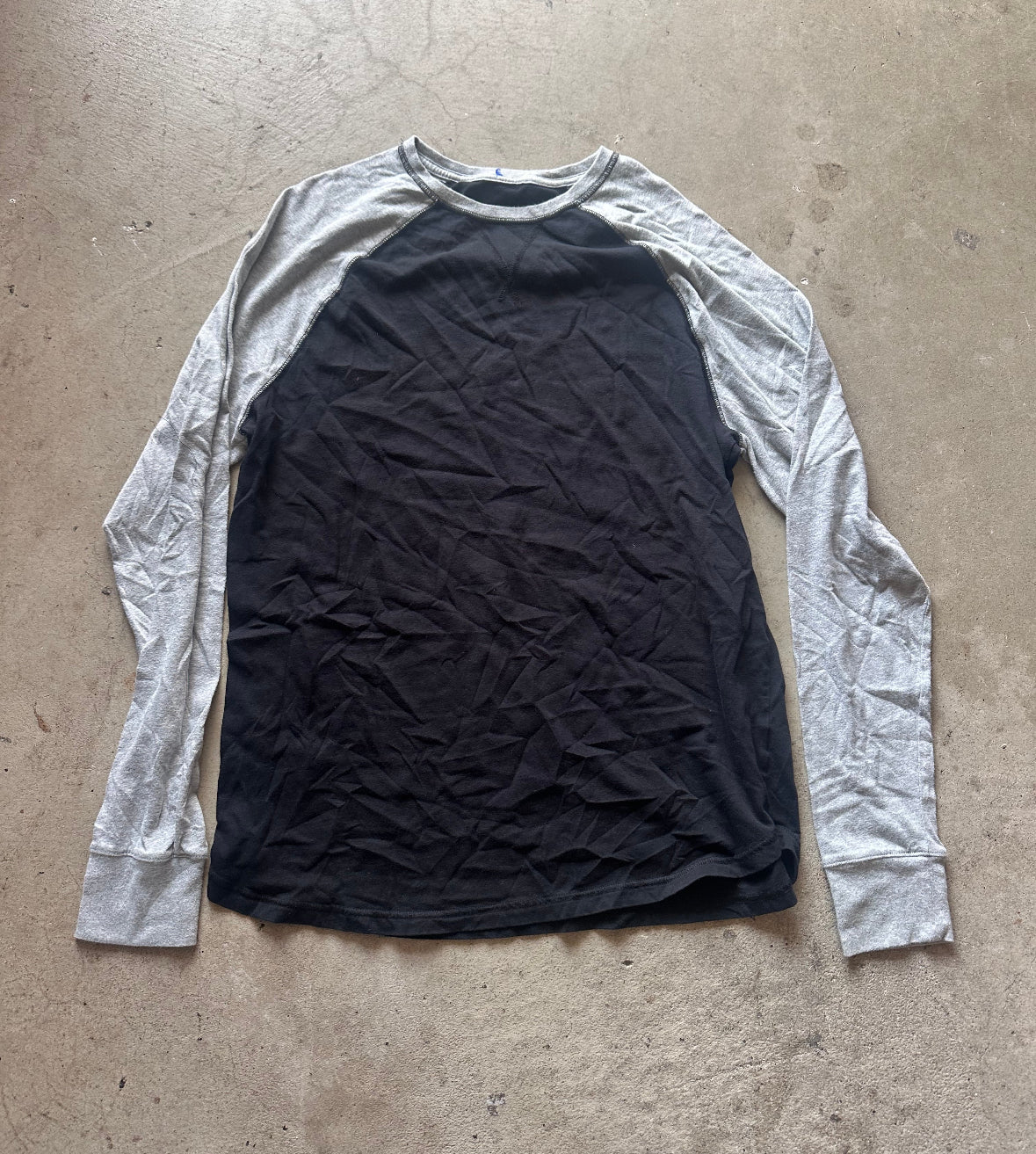 SILICON VALLEY: Erlich's HERO Episode Used Shirt (XL)