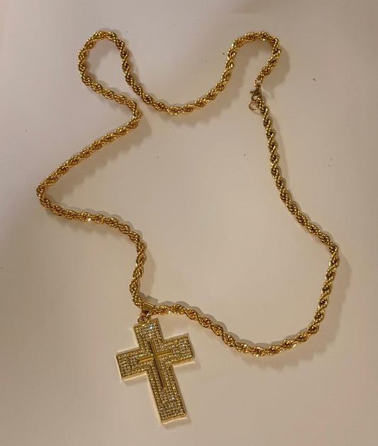 BALLERS: Reggie's Gold Chain Necklace and Cross Charm