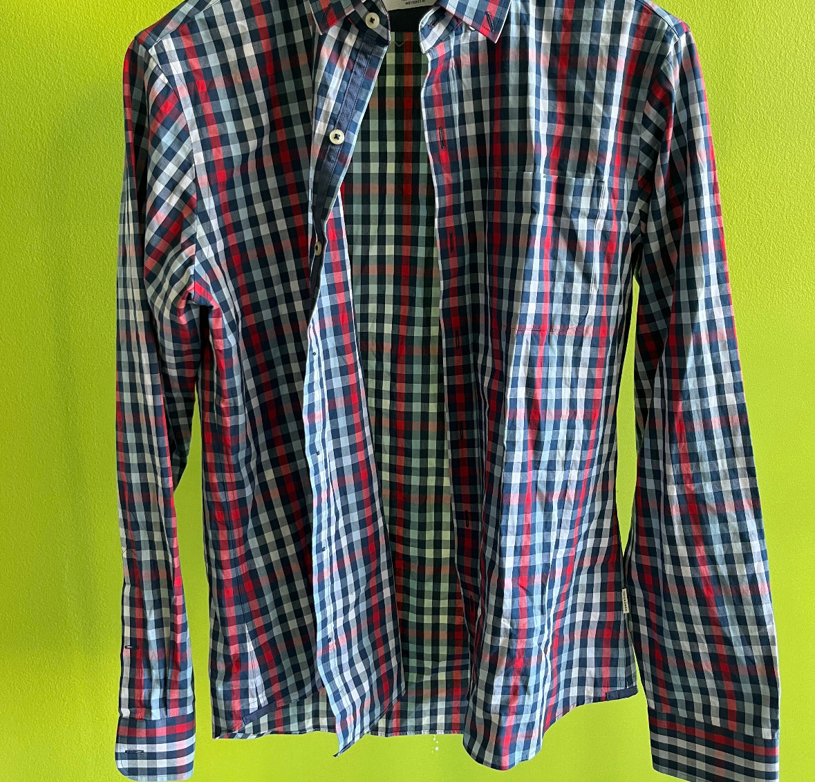 SILICON VALLEY: Duncan’s 7Diamonds LS Plaid Button Shirt (M)