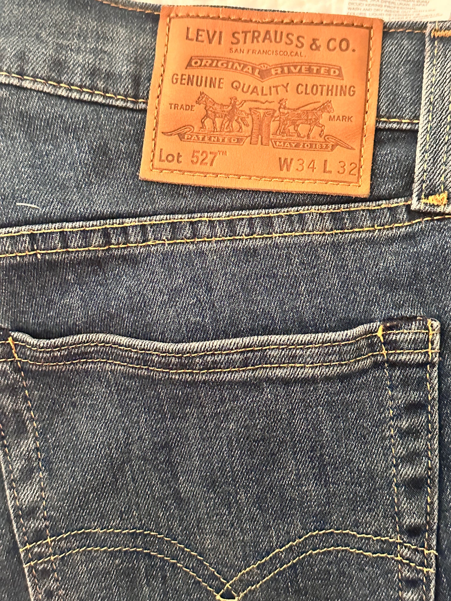 THE GENTLEMEN: Fletcher’s HERO LEVI’s Blue Denim Jeans (34/32)