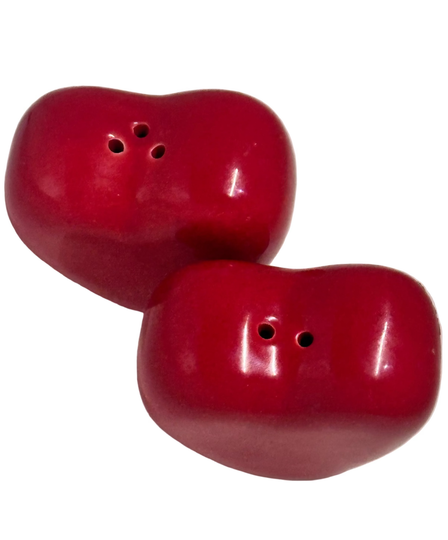 PARKS AND RECREATION: Leslie's HERO Galantines day Heart Salt & Pepper Shakers