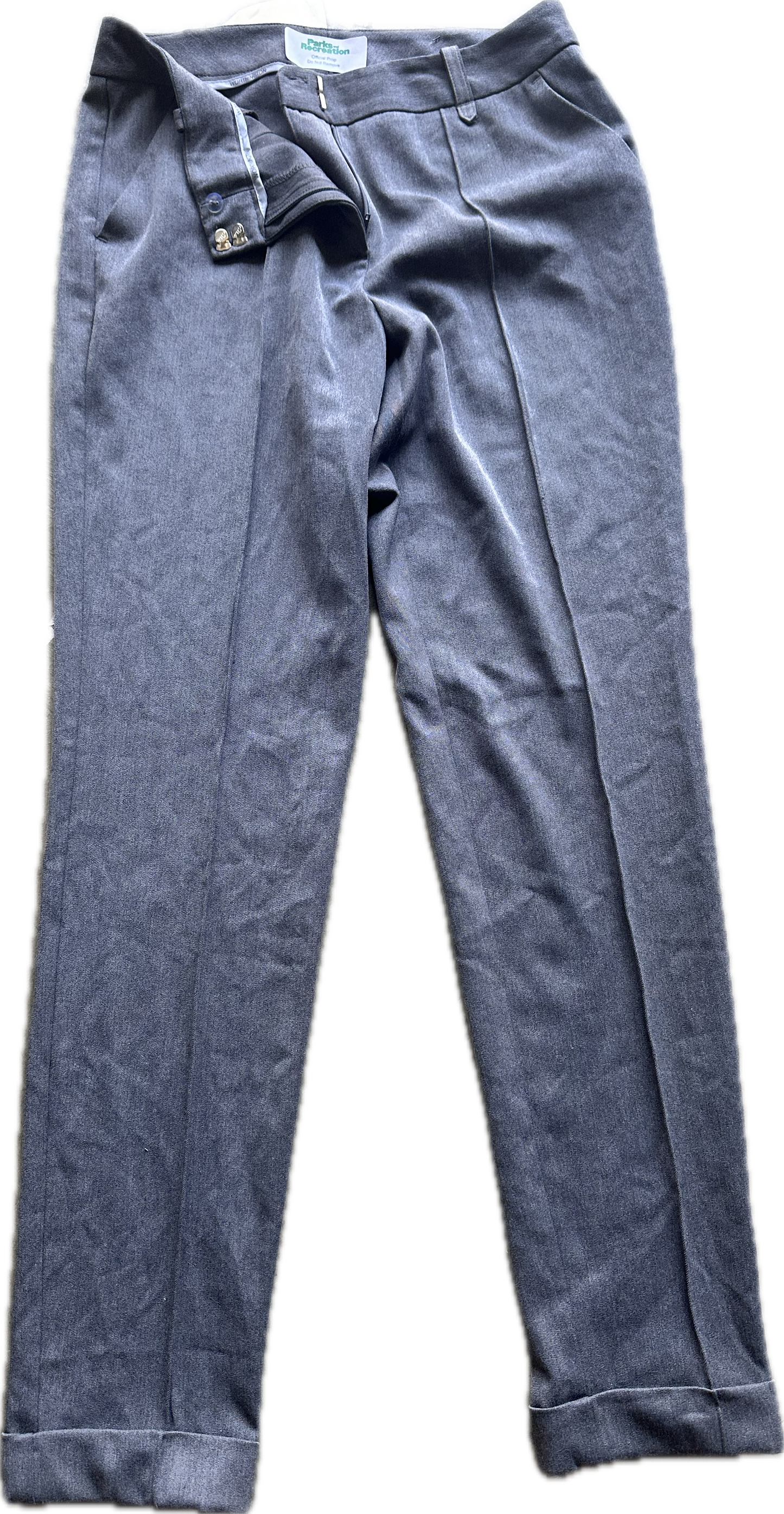 PARKS AND RECREATION: Leslie Knope’s Worthington Grey Pants (6)
