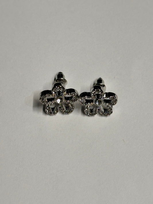 VEEP: Selina’s HERO Nicole Miller Earrings