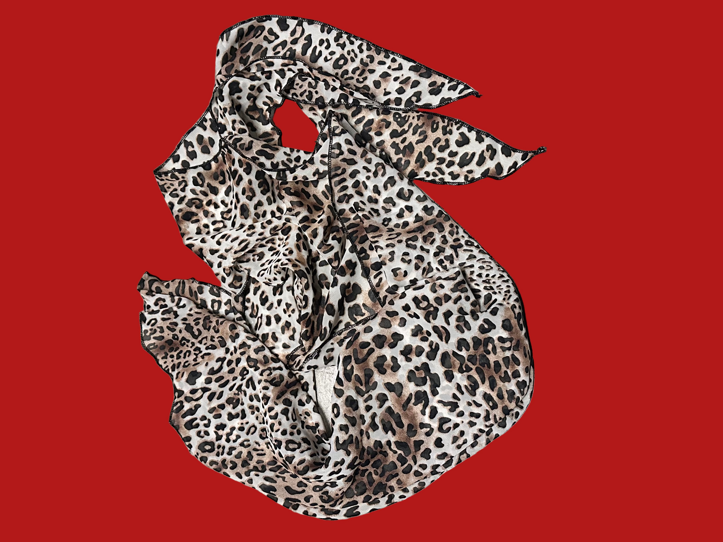 PARKS AND RECREATION: Leslie Knope animal print Pattern Scarf