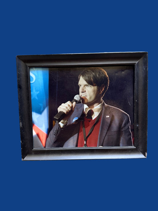 VEEP: Jonah's original Family Picture Through the Years from Episode 607